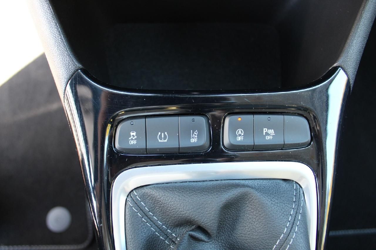Fahrzeugabbildung Opel Crossland X Elegance 1.2T
