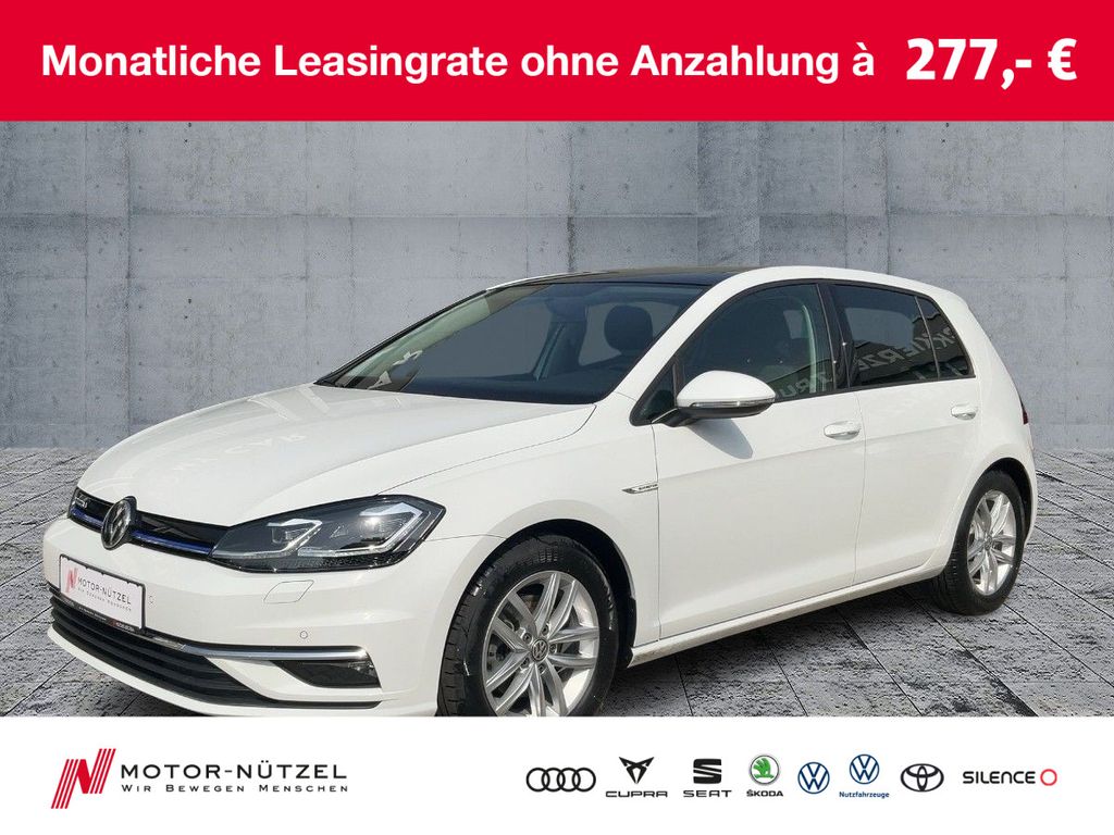 Volkswagen Golf VII 1.5 TSI COMFORTLINE LED+NAVI+PANO+ACC