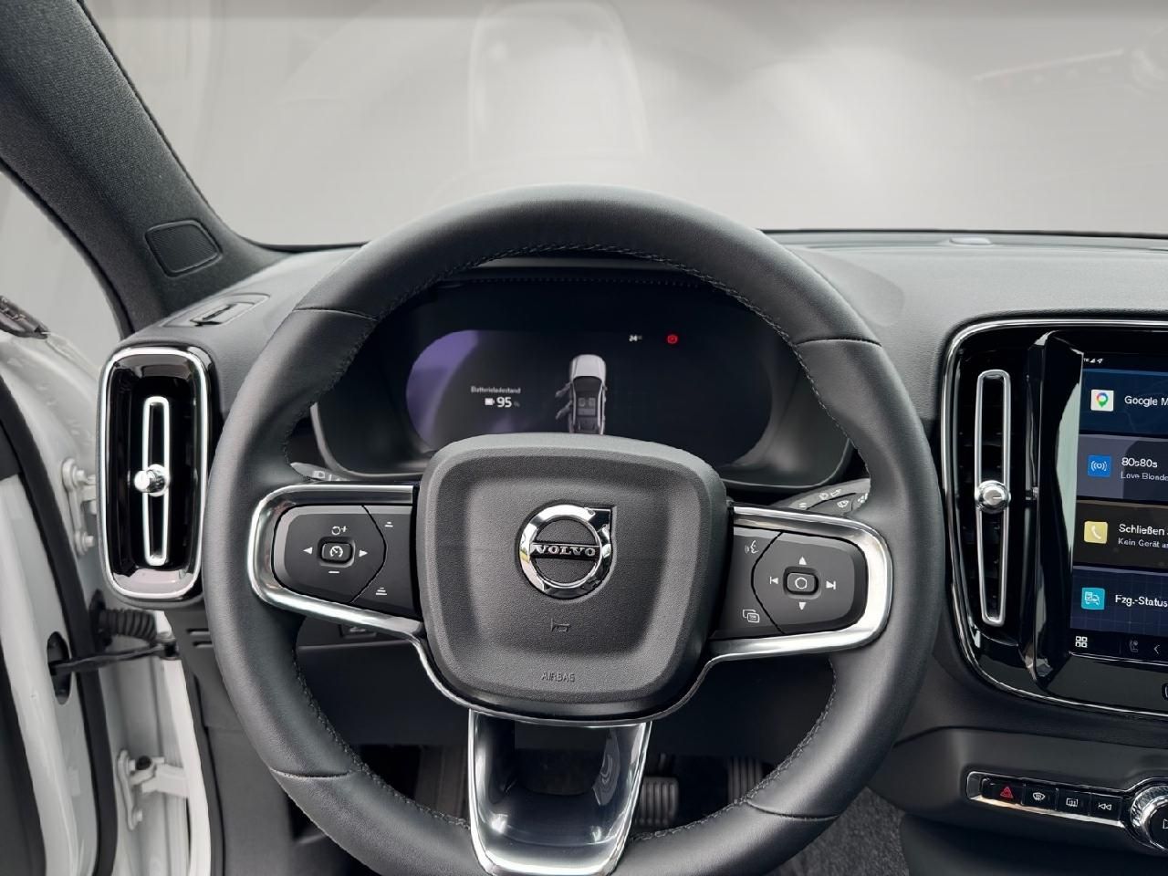 Fahrzeugabbildung Volvo C40 Plus Recharge Pure Electric 2WD