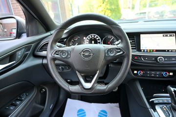 Opel Insignia - 11