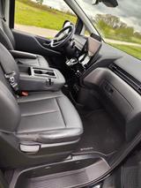 Hyundai STARIA 2.2 CRDi Prime 9-Sitzer Automatik 4WD... - Hyundai STARIA: Von Privat