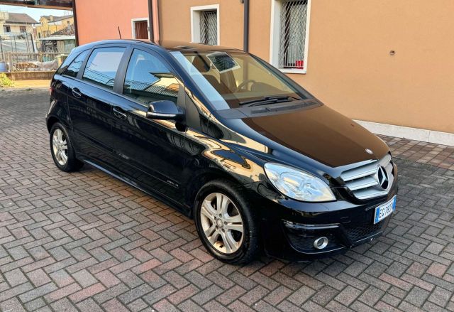 Mercedes-Benz Mercedes-benz B 180 CDI