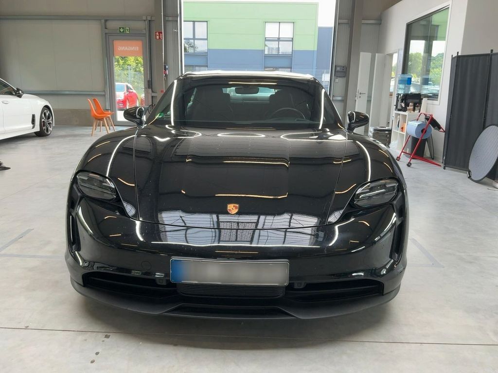 Image of Porsche Taycan