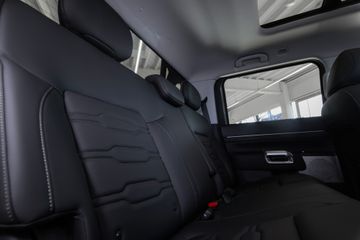 Bild 19 DFSK Andere Rich 9 Pick Up, Pano, LED, SH, USB, Allrad