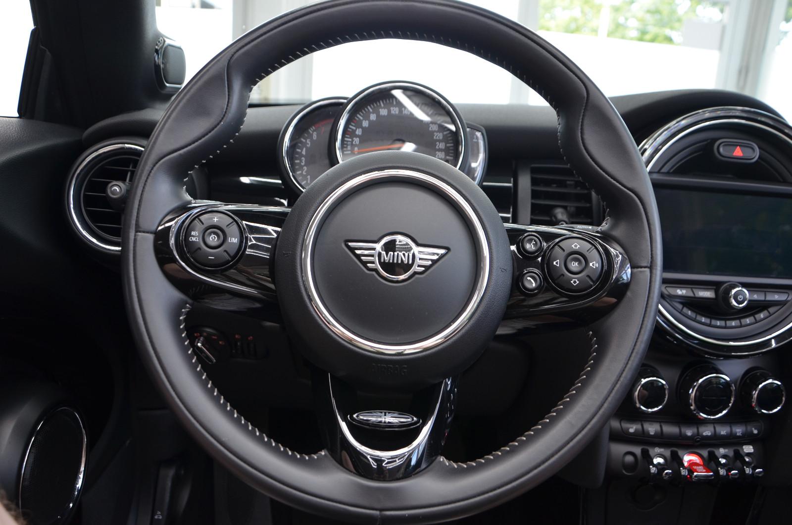 MINI Cooper S Cabrio *AUTOMATIK*LED*NAVI*H/K*1.HAND!*
