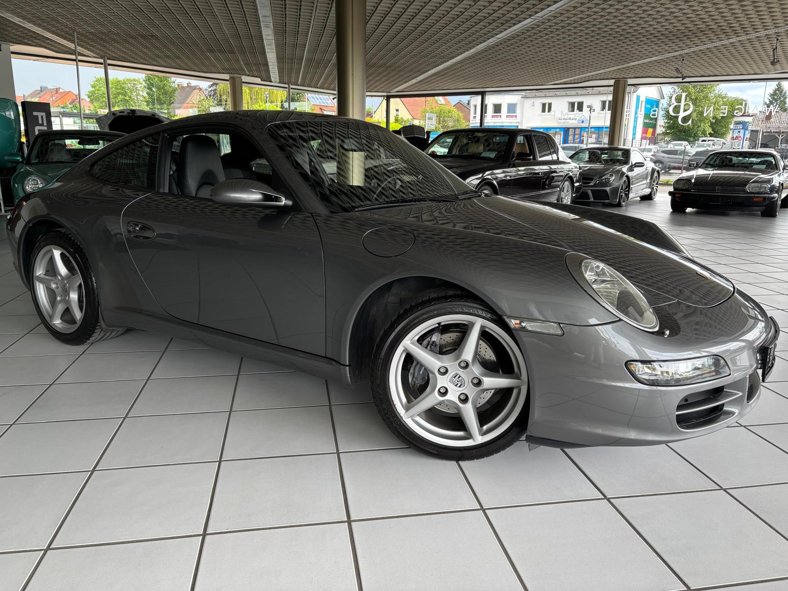 Porsche 911 Urmodell Carrera Coupe PCM/BI-XENON/PARK-ASS