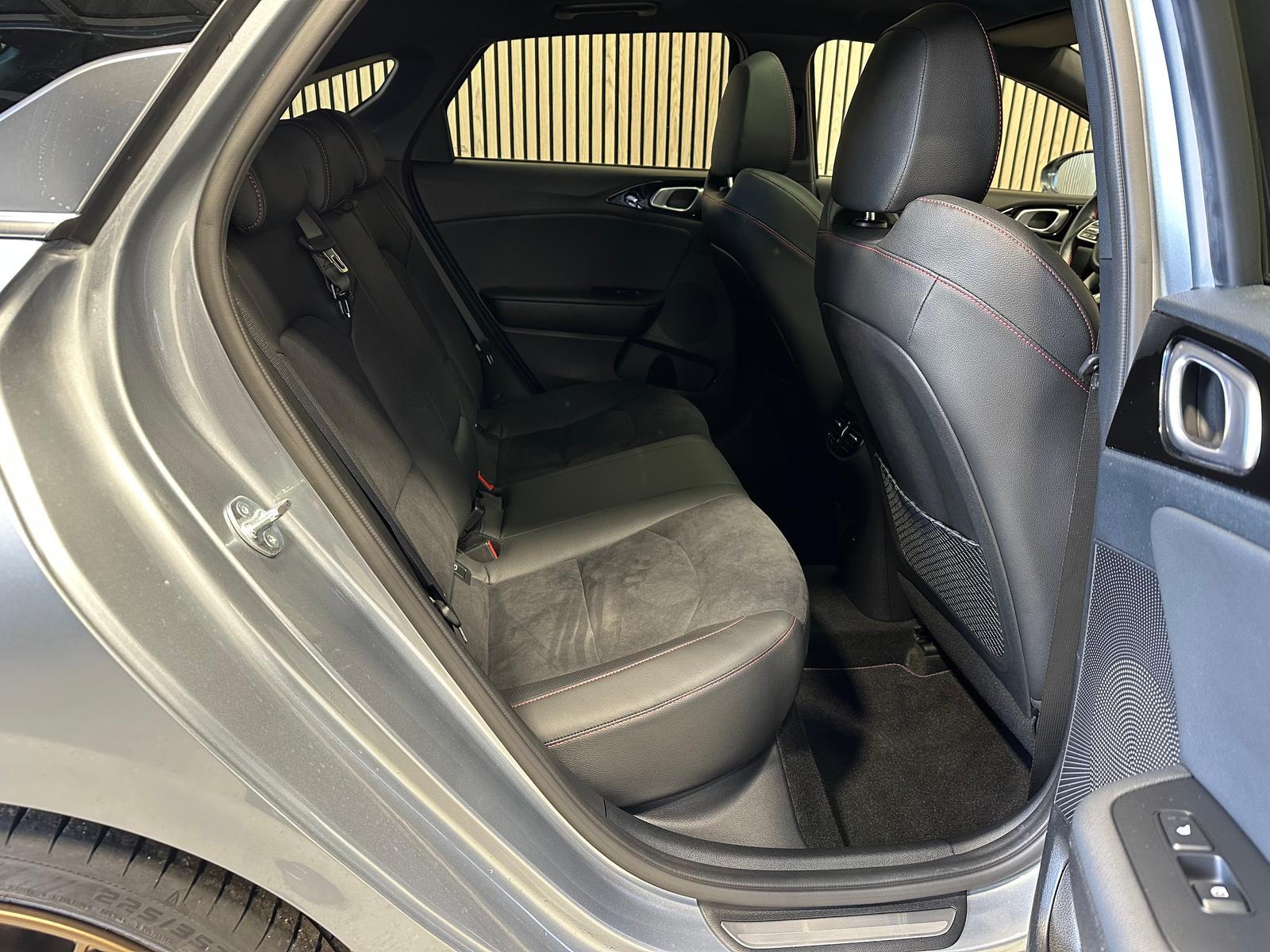 Kia ProCee'd 1.6 T-GDI DCT GT Fugel Sport Bastuck