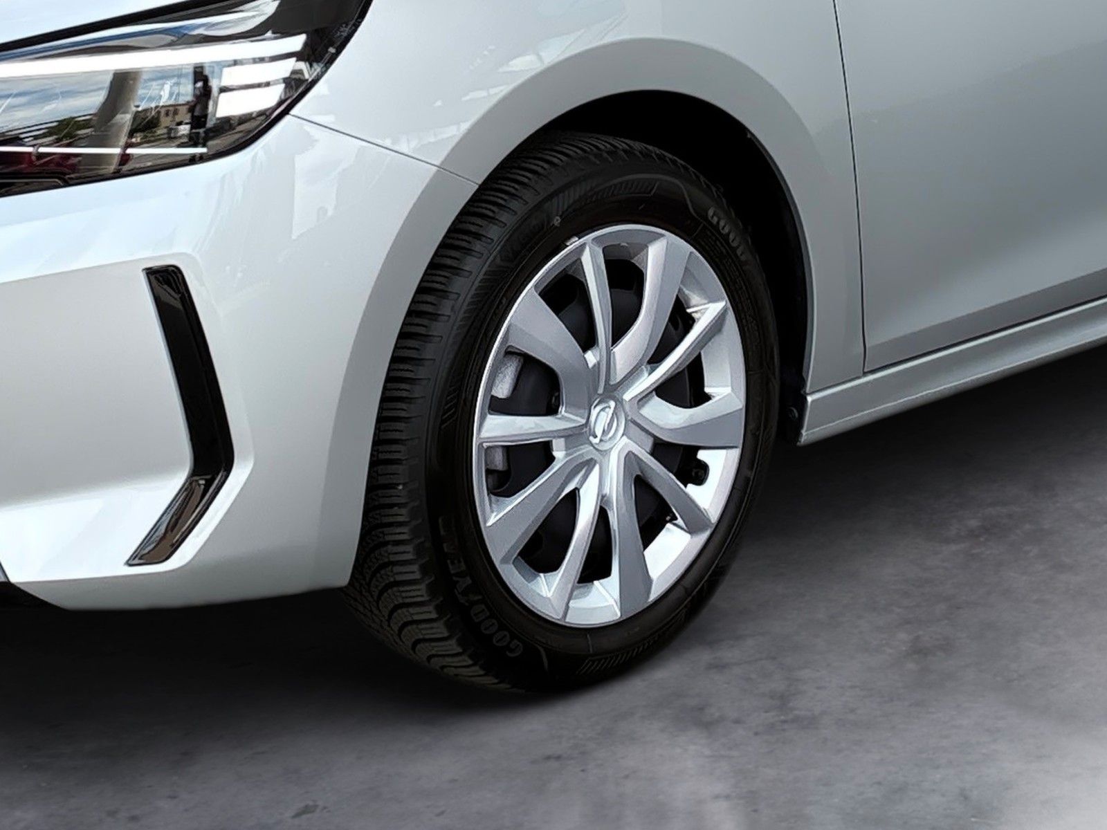 Fahrzeugabbildung Opel Corsa F Edition 100PS Automatik/PDC/LED!