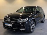 Volkswagen Tiguan R-LINE  4Motion+AUTOMATIK+NAVI+LED+1.HAND - Volkswagen Tiguan mit Diesel-Antrieb: Allradantrieb