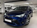 Toyota Avensis 2.0 D-4D Touring Sports Executive*Panno* - Toyota Avensis mit Panoramadach