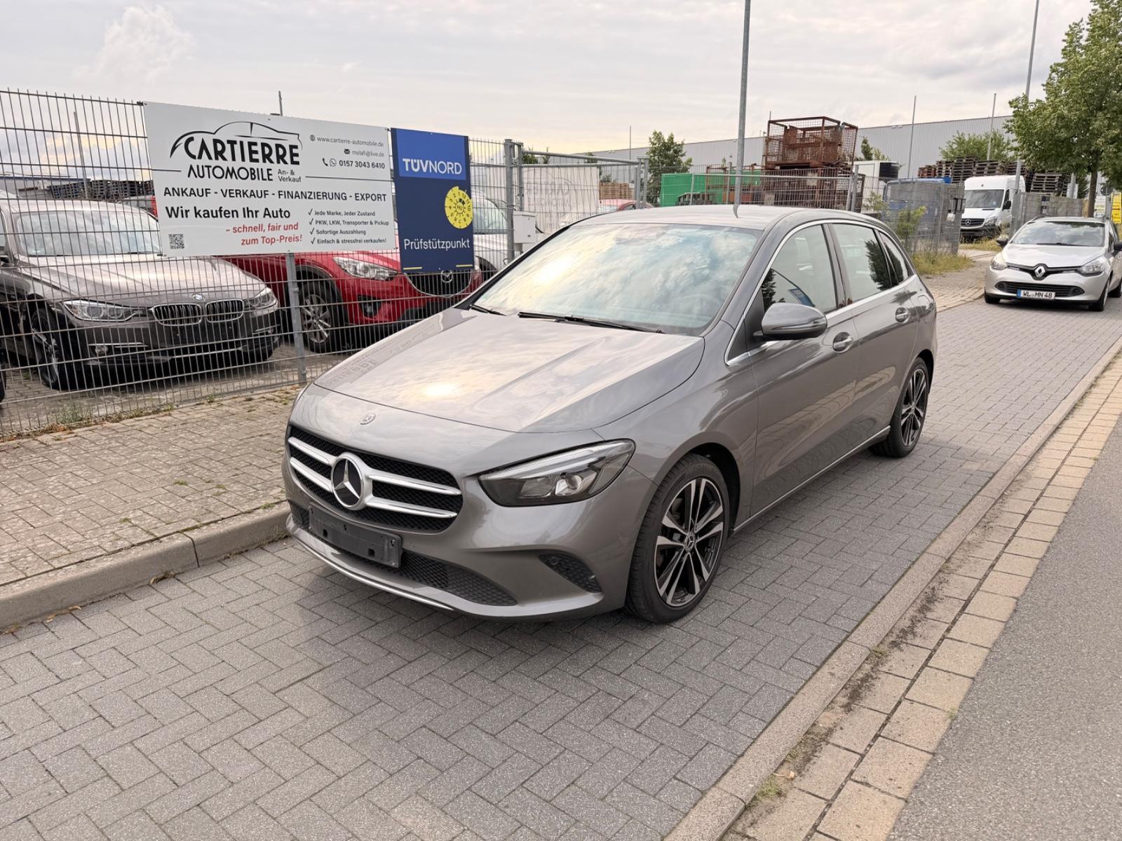 Mercedes-Benz B 200 Progressive *1.HAND*LED*NAVI*TOT-WINKEL*