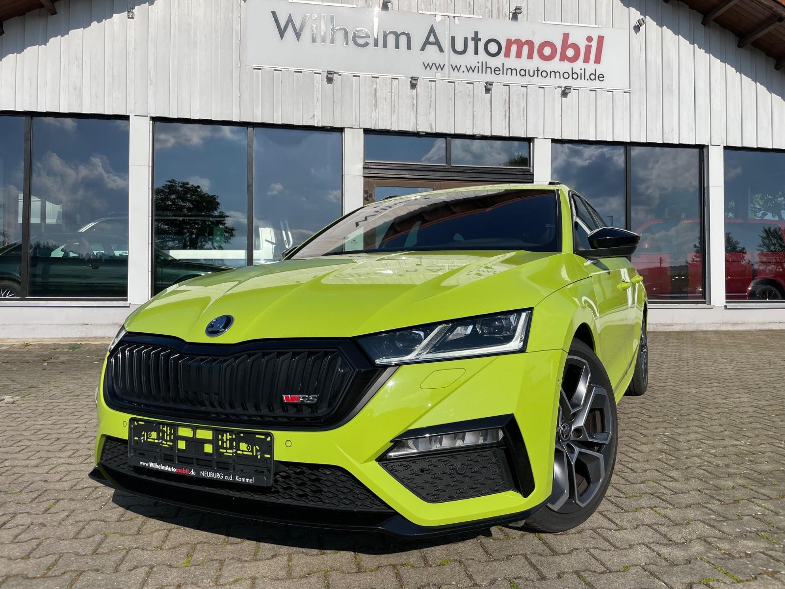 Skoda Octavia Combi RS Plus Mamba/Grün DIGI Matrix AHK