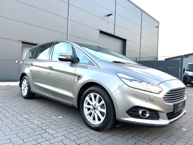 Ford S-MAX TITANIUM AUTOM.2.0TDCI 180PS+7SITZ+NAV+LED