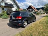 Fiat Freemont 2.0 16V Multijet 170 PS Lounge - blaue Fiat Freemont