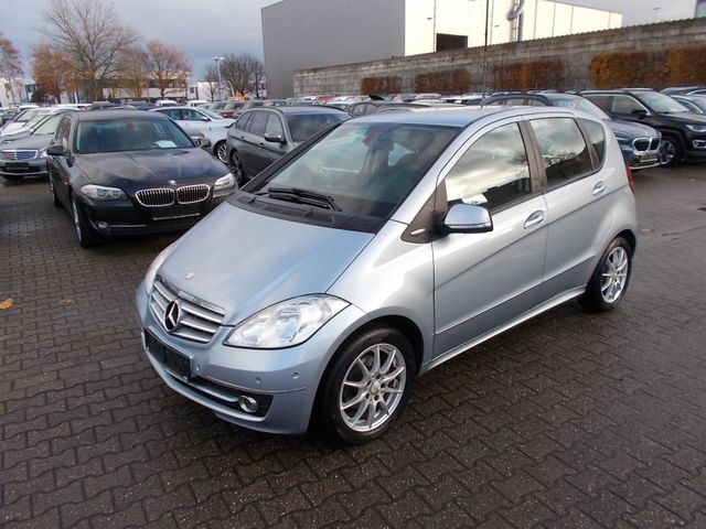 Mercedes-Benz A 150 Elegance, Parkassistent, Aluf., Allwetter