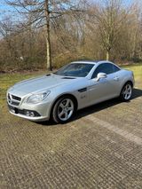 Mercedes-Benz SLK 200, Glasdach, Airscave, Leder, Navi, Garage - Mercedes-Benz SLK 200 in Essen