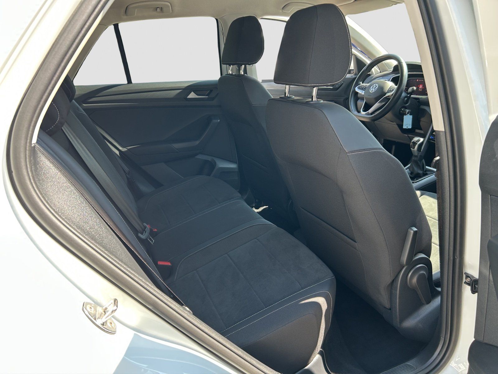 Volkswagen T-Roc - Bild 22