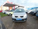 Renault Scenic II Avantage - Renault Scenic Avantage mit Benzin-Antrieb