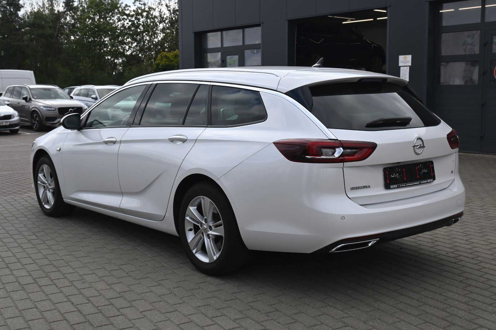 Fahrzeugabbildung Opel Insignia B Sports Tourer Innovation 4x4