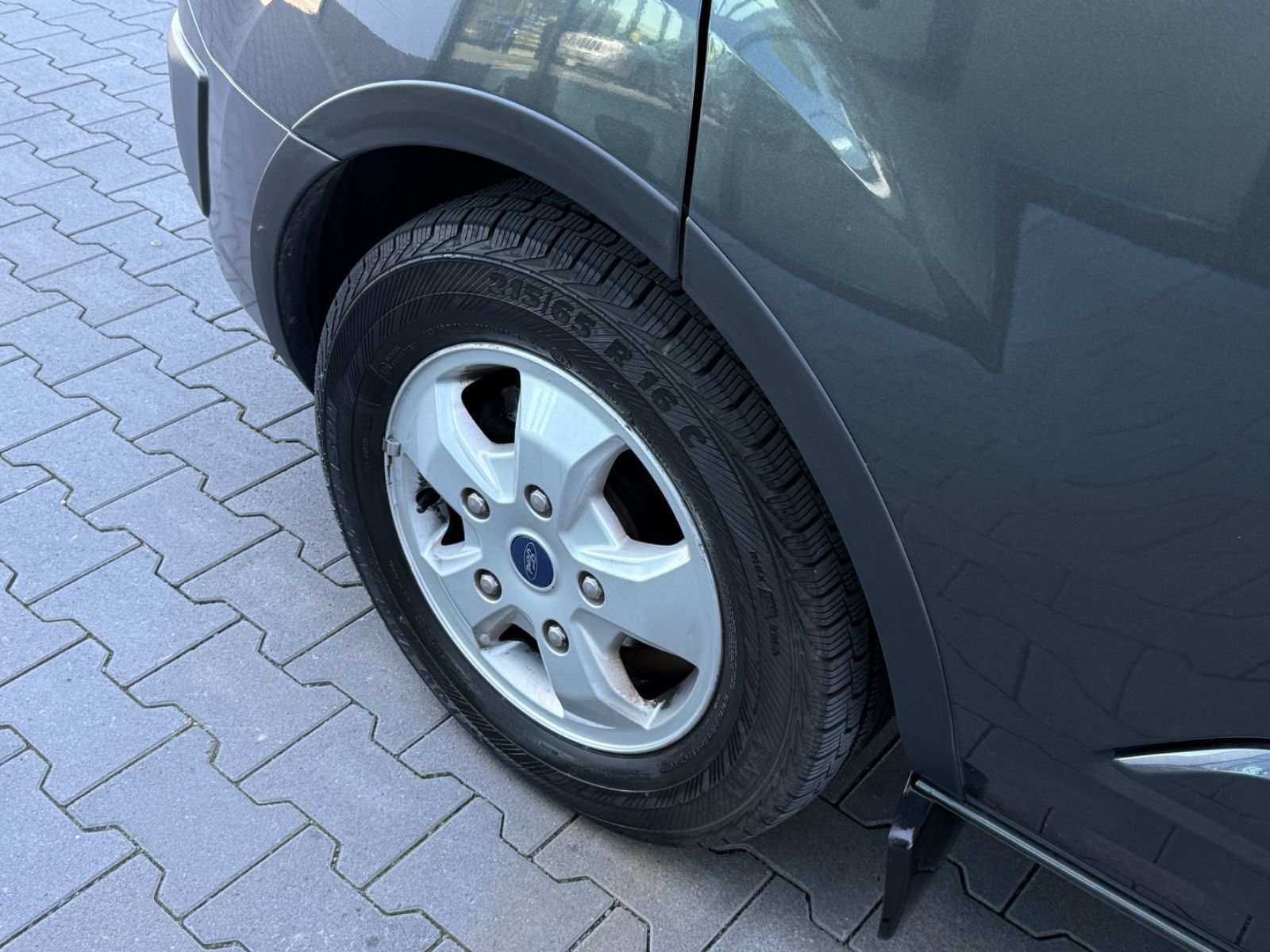 Tourneo Custom 2.0 TDCi Sortimo 6.Sitze Autom.