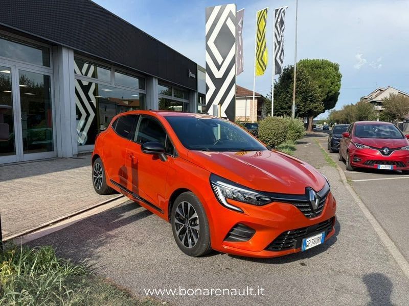 Renault Clio 1.6 E-TECH full hybrid 107KW TECHNO imagem 2