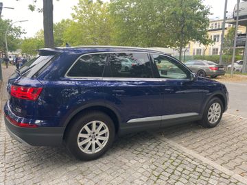 Audi Q7 - 9