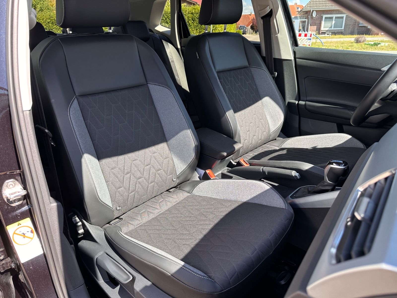 Fahrzeugabbildung Volkswagen Polo 1.0 TSI Goal DSG ACC/APP/GJR/LED/PDC