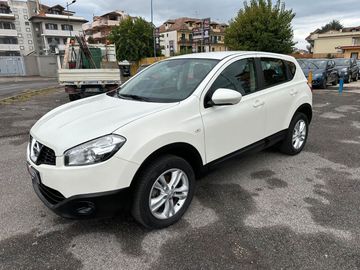 Nissan Qashqai - 1