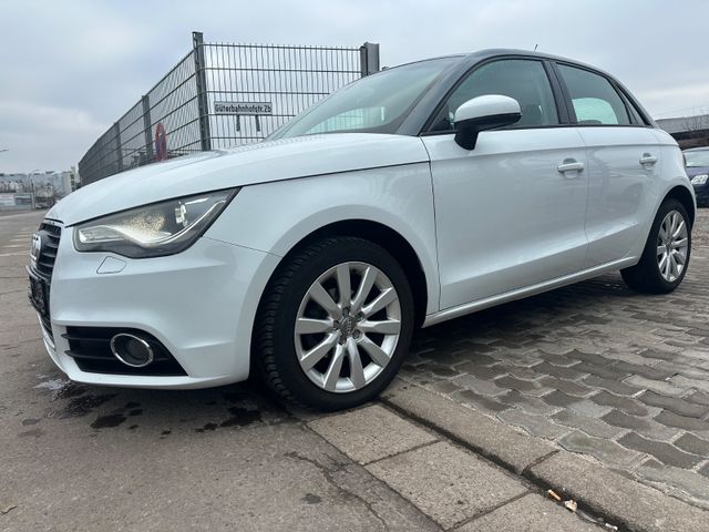 Audi A1 Sportback ambition*Xenon*Navi*SH*