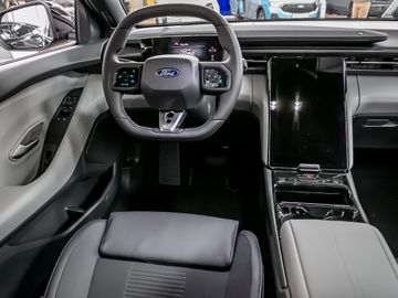 Ford Capri RWD Wärmepumpe Ergo Sitz Digi-Cockpit