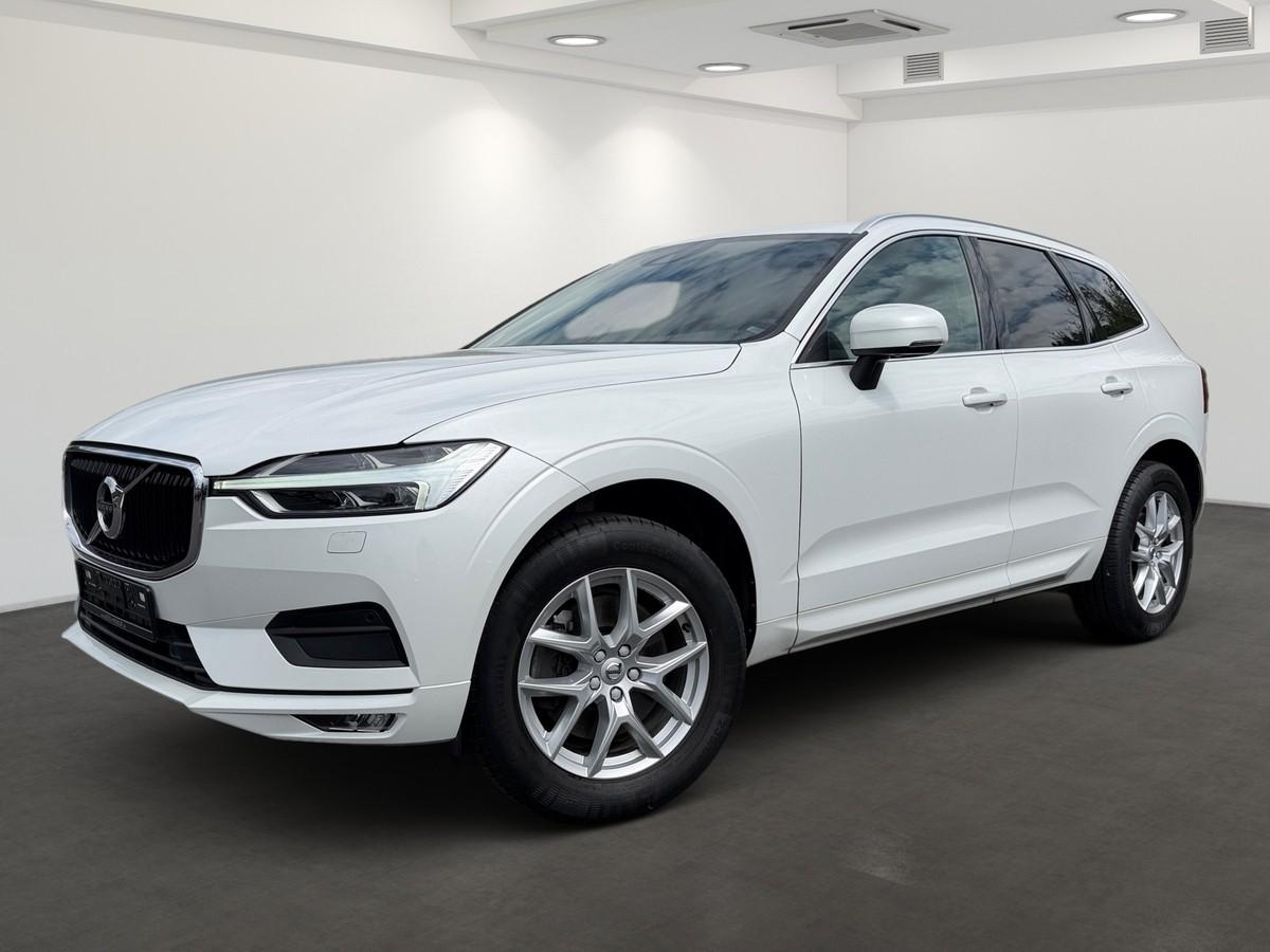 Volvo XC60 T5 AWD Momentum AHK Pano Standhzg. 360