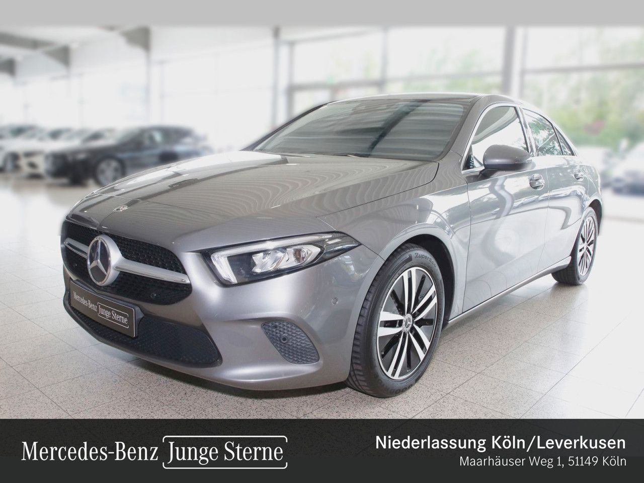 Mercedes-Benz A 200 Lim Progressive MBUX HiEnd Kam Tw LED SHZ foto 2
