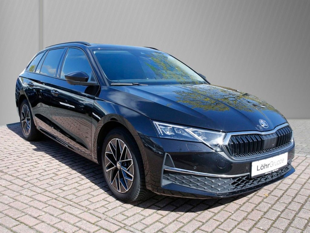 Skoda Octavia Combi 2.0 TDI DSG Selection '17 Pano LED imagem 3