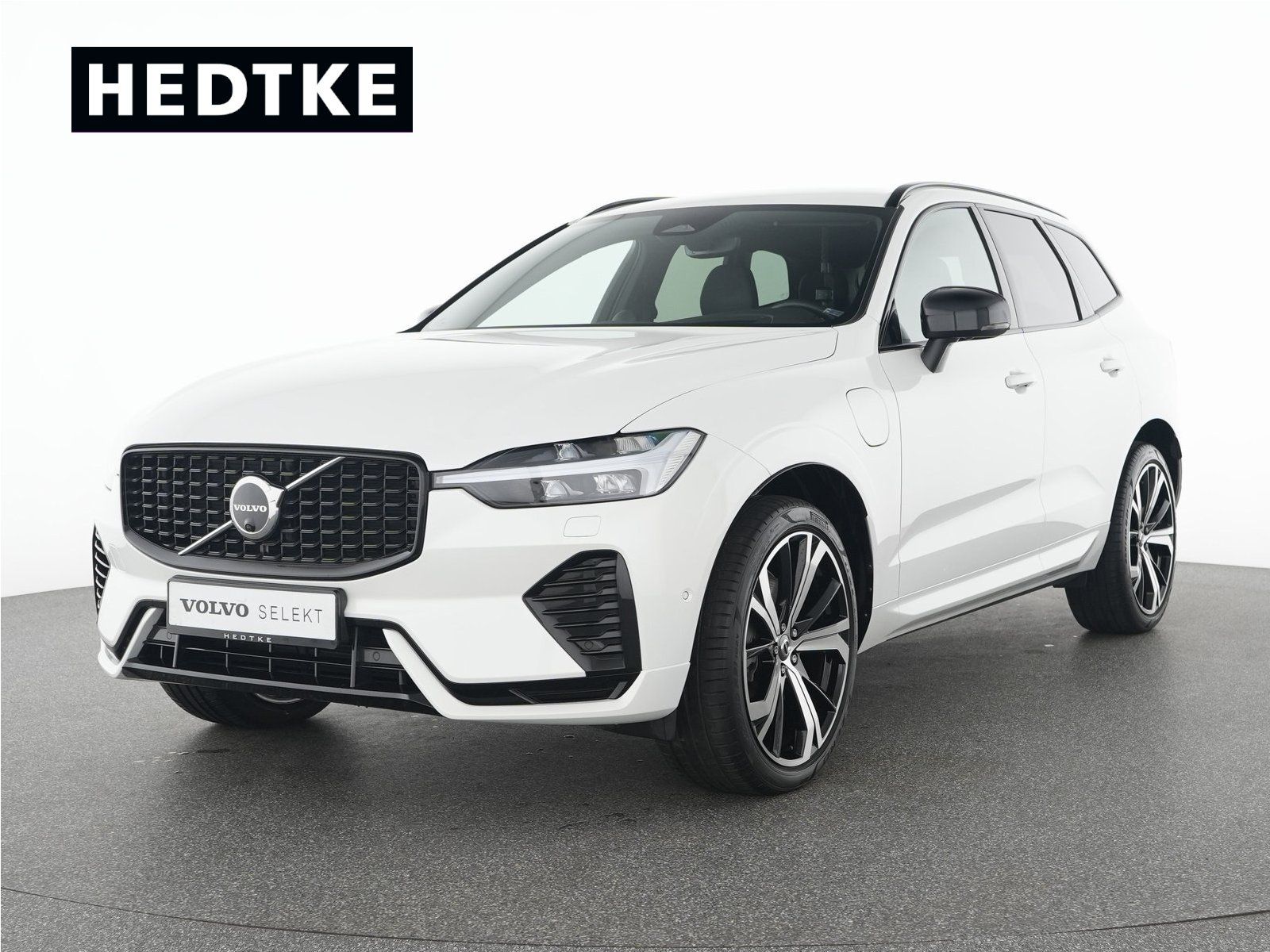 Volvo XC60 T8 AWD R-Design HUD*360°MASSAGE*AHK*B&W*21"