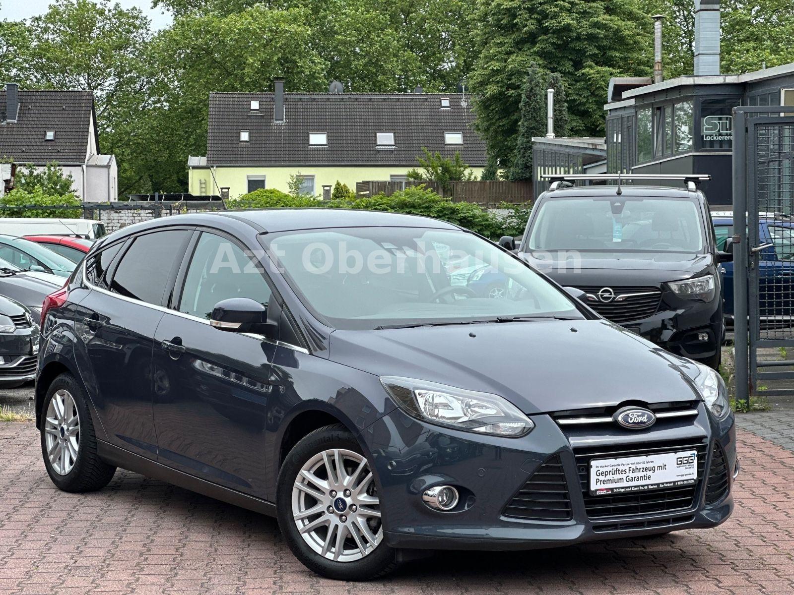 Ford Focus Lim. Titanium*RFK*TÜV 05/28*PDC*KLIMA*