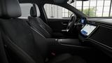 Mercedes-Benz E 200 T-Modell AMG Line Exterieur/Navi/Distronic - Mercedes-Benz E 200: Navigationssystem