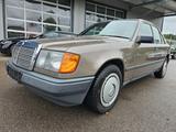 Mercedes-Benz 300 E - W 124 - 4 matic - 1. Hand ! ! ! - Mercedes-Benz 300: Limousine