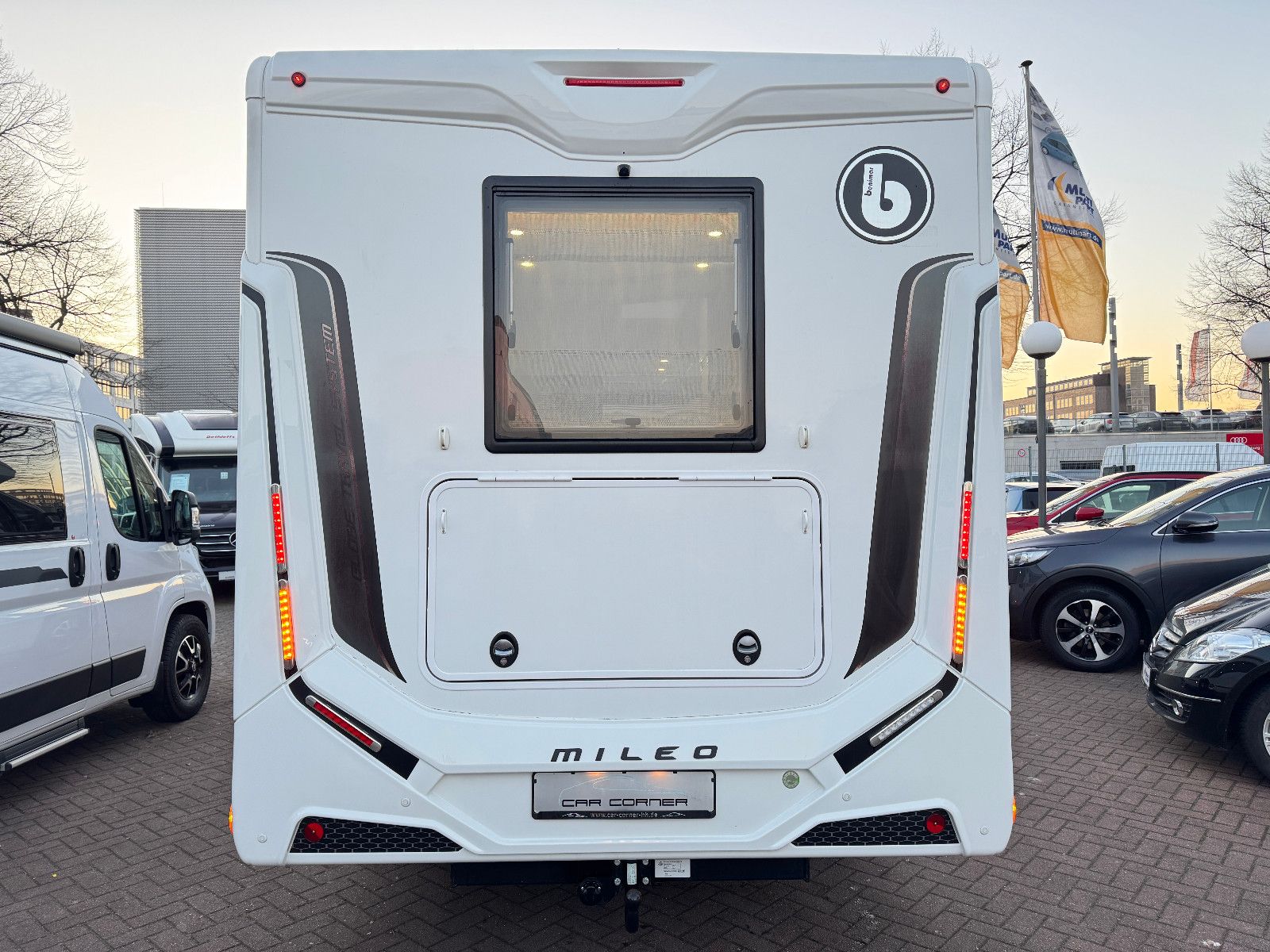 Fahrzeugabbildung Benimar Mileo M282 LOUNGE LUFTFEDERUNG SOLAR TV SAT AHK