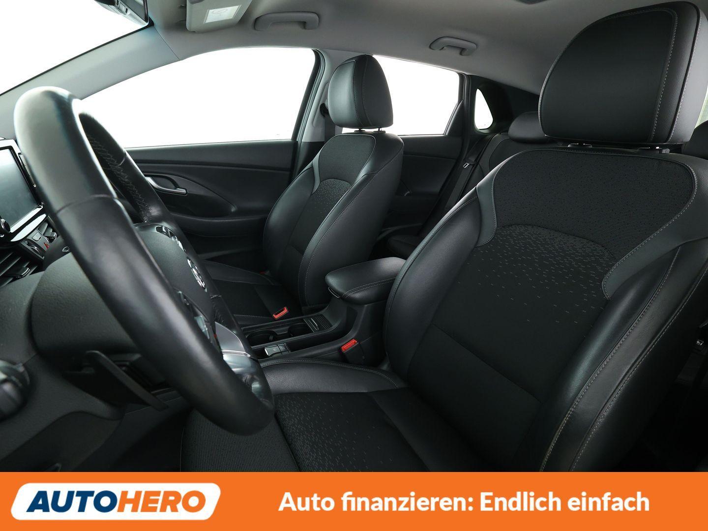 Hyundai i30 1.4 TGDI Premium Aut*NAVI*LED*ACC*CAM*PDC*