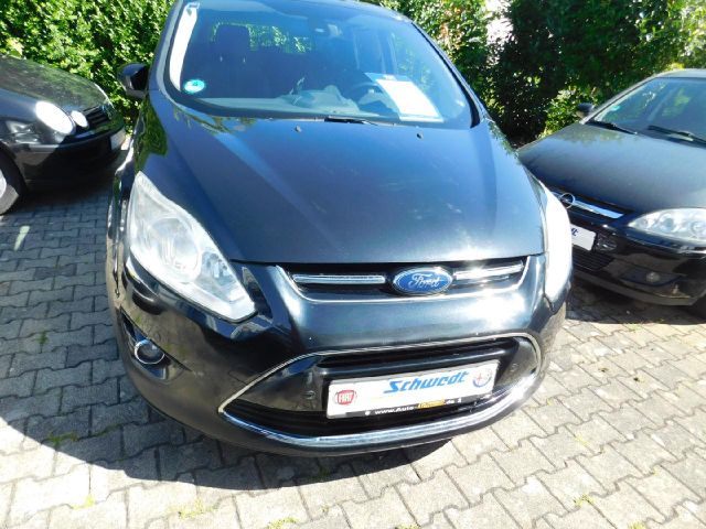 Ford C-MAX Titanium