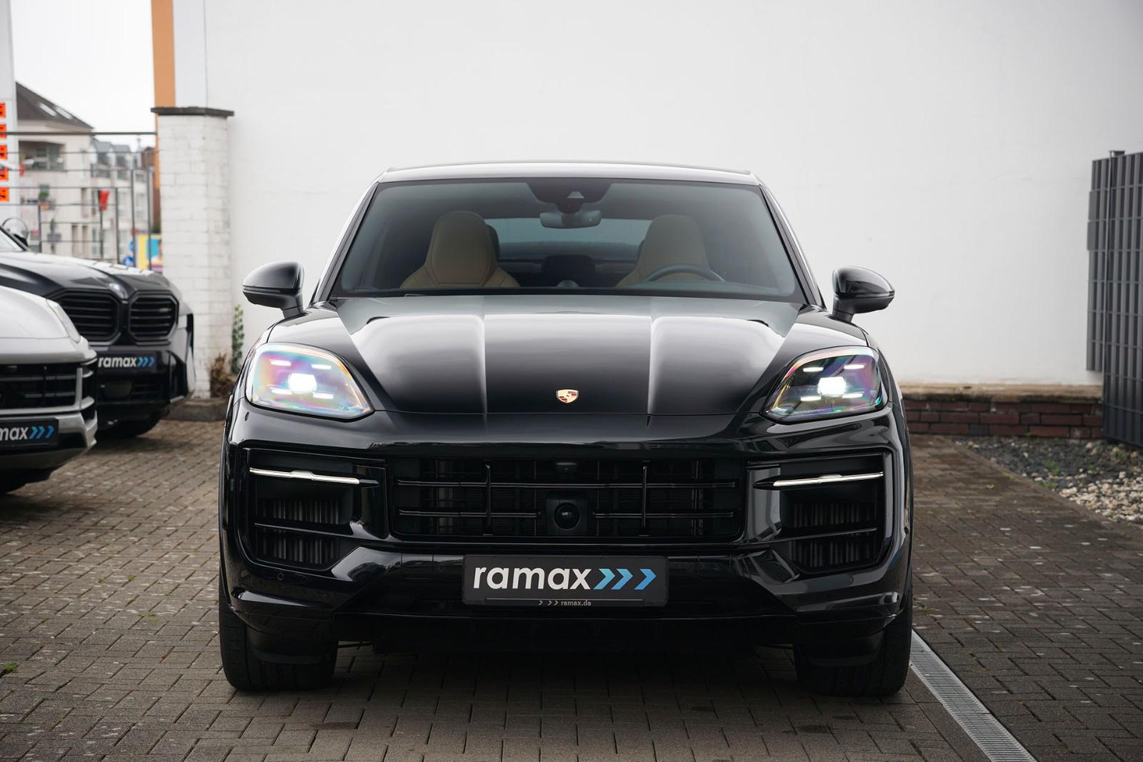 Porsche Cayenne Coupe SPORTDESIGN-INNO-LUFTF.-22"-BEIGE