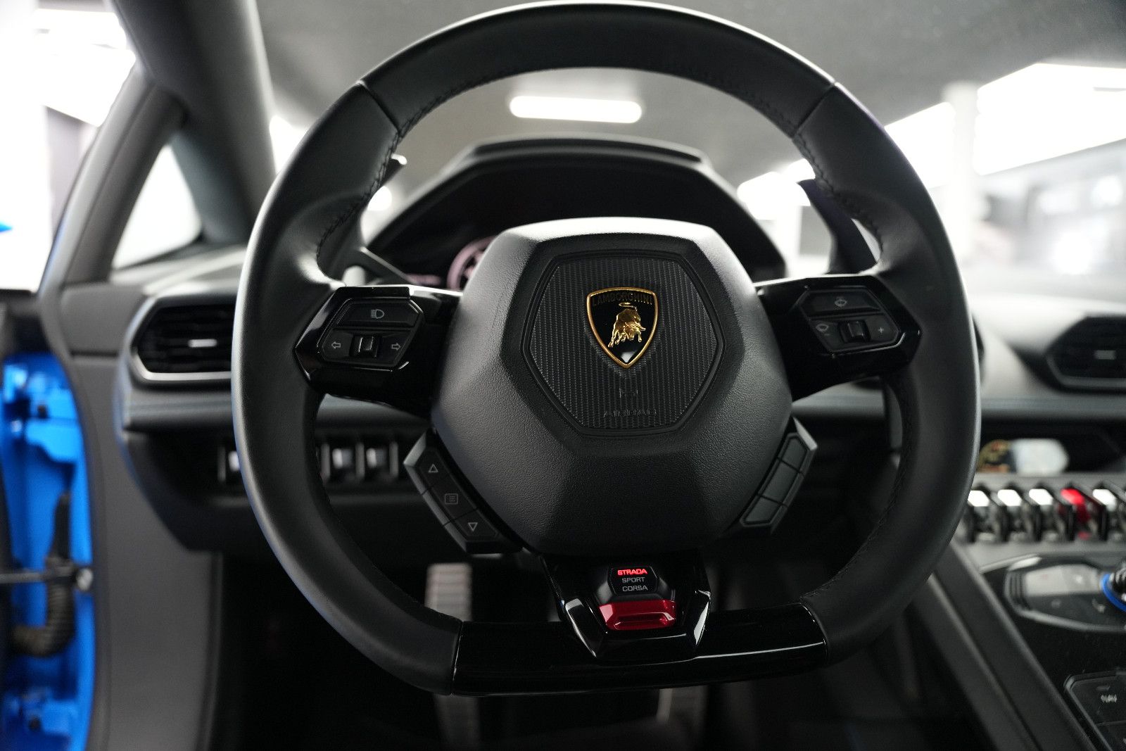Fahrzeugabbildung Lamborghini Huracán/SPYDER/LIFT/KAMERA/LP610/KERAMIK/