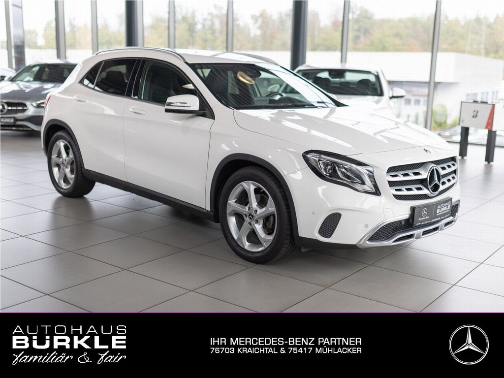 Image of Mercedes-Benz GLA 200