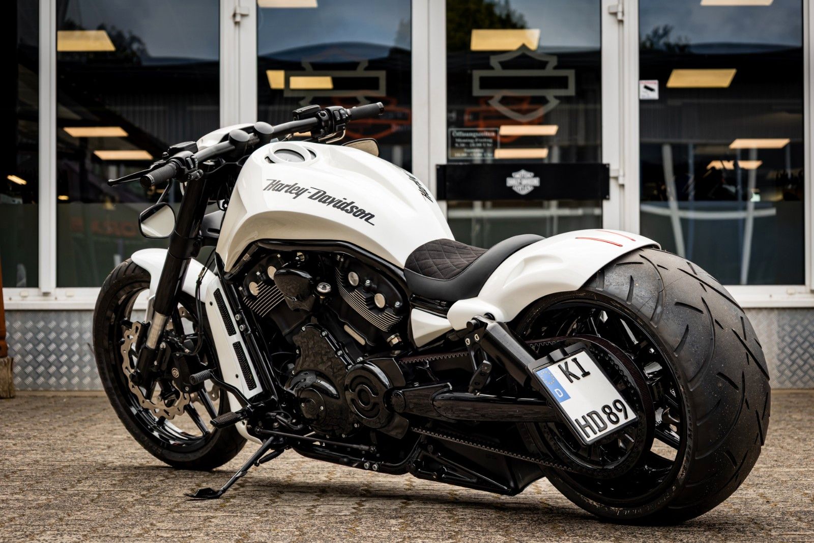 Fahrzeugabbildung Harley-Davidson VRSCDX Night Rod Special -BBC- Jekill&Hyde-