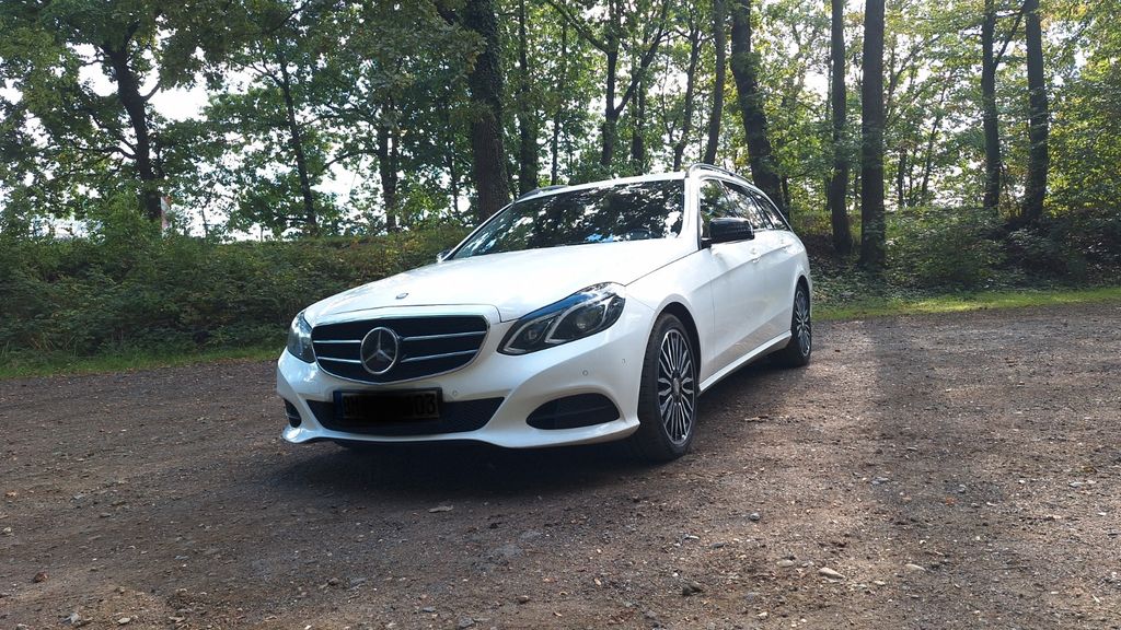 Image of Mercedes-Benz E 250