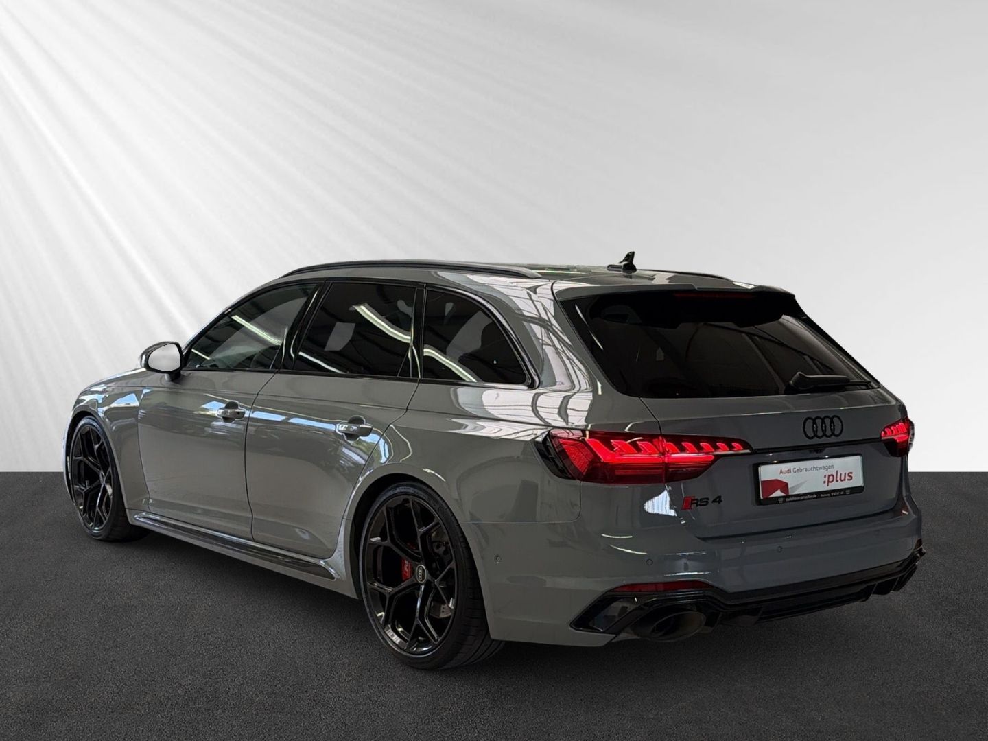 Audi RS4 Avant competition plus 360°+AHK+B&O+Carbon foto 3