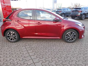 Toyota Yaris - 4