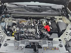 DACIA Duster III TCe Express. 4x4 Digitales Cockpit Ap