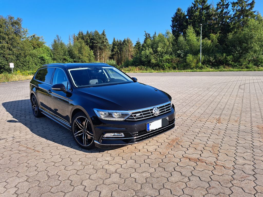 Image of Volkswagen Passat
