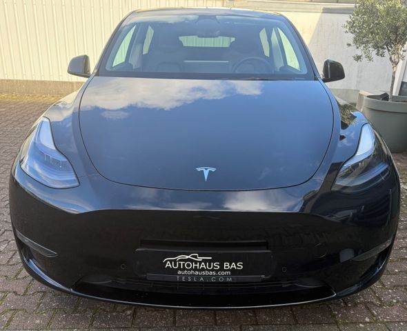 Tesla Model Y Long Range AWD * Mwst. ausweisbar * AHK